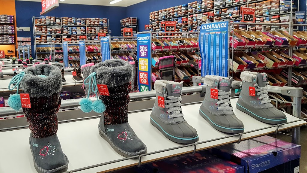 SKECHERS Factory Outlet | clothing store | 1230 Wellington Rd #109, London, ON N6E 1M3, Canada | 5196818725 OR +1 519-681-8725