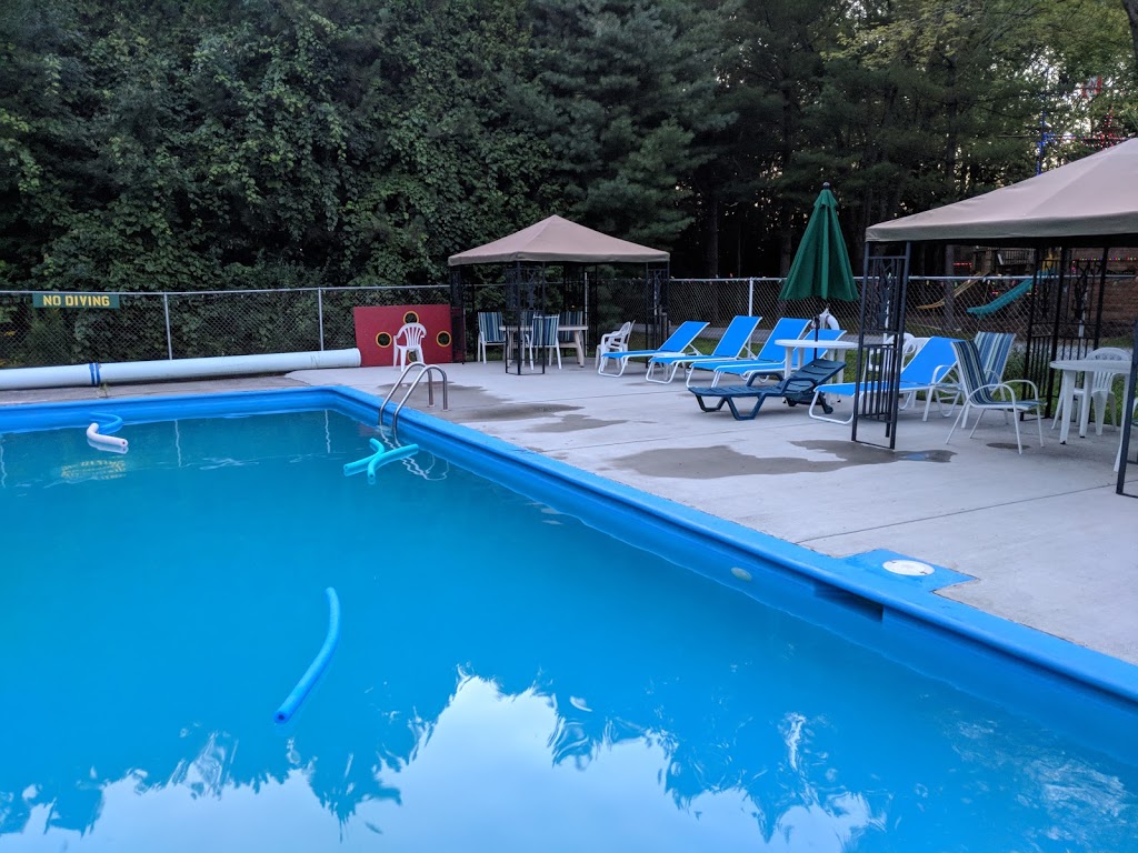 Maplewood Acres RV Park | 21848 Concession Rd 3, Bainsville, ON K0C 1E0, Canada | Phone: (613) 347-2130