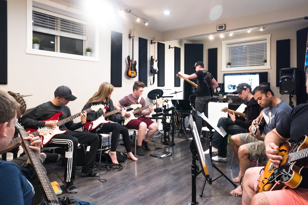 Airdrie Music Lessons | 107 Bayview St, Airdrie, AB T4B 3V1, Canada | Phone: (587) 889-6940