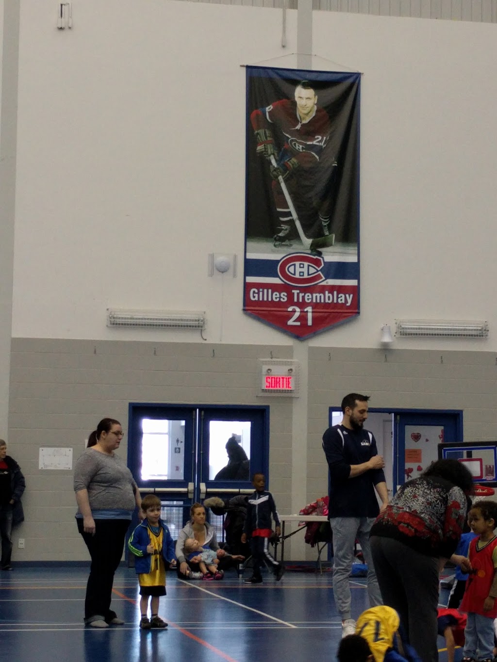 Sports Complex Gilles Tremblay | 223 Rue Jacques Plante, Repentigny, QC J5Y 0B4, Canada | Phone: (450) 585-1661