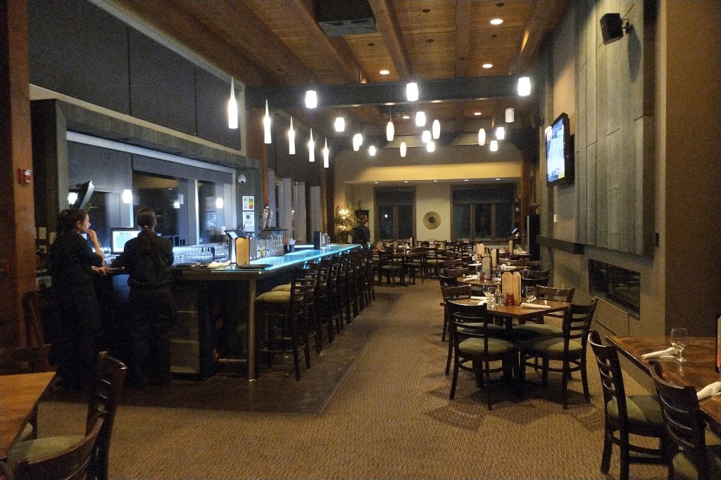 The Clubhouse Grille | 830 Jay Peak Rd, Jay, VT 05859, USA | Phone: (802) 988-2770