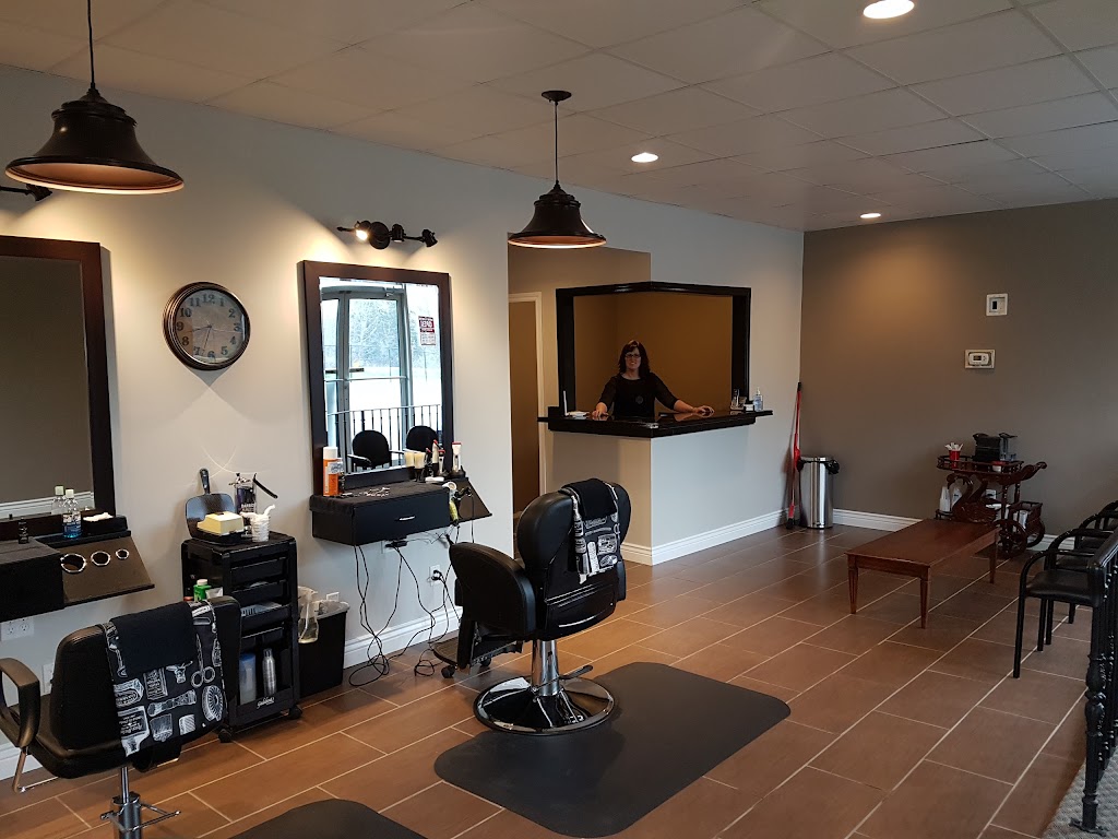 Beths Barber Shop | hair care | 215 Lisgar St, Brighton, ON K0K 1H0, Canada | 6134756565 OR +1 613-475-6565