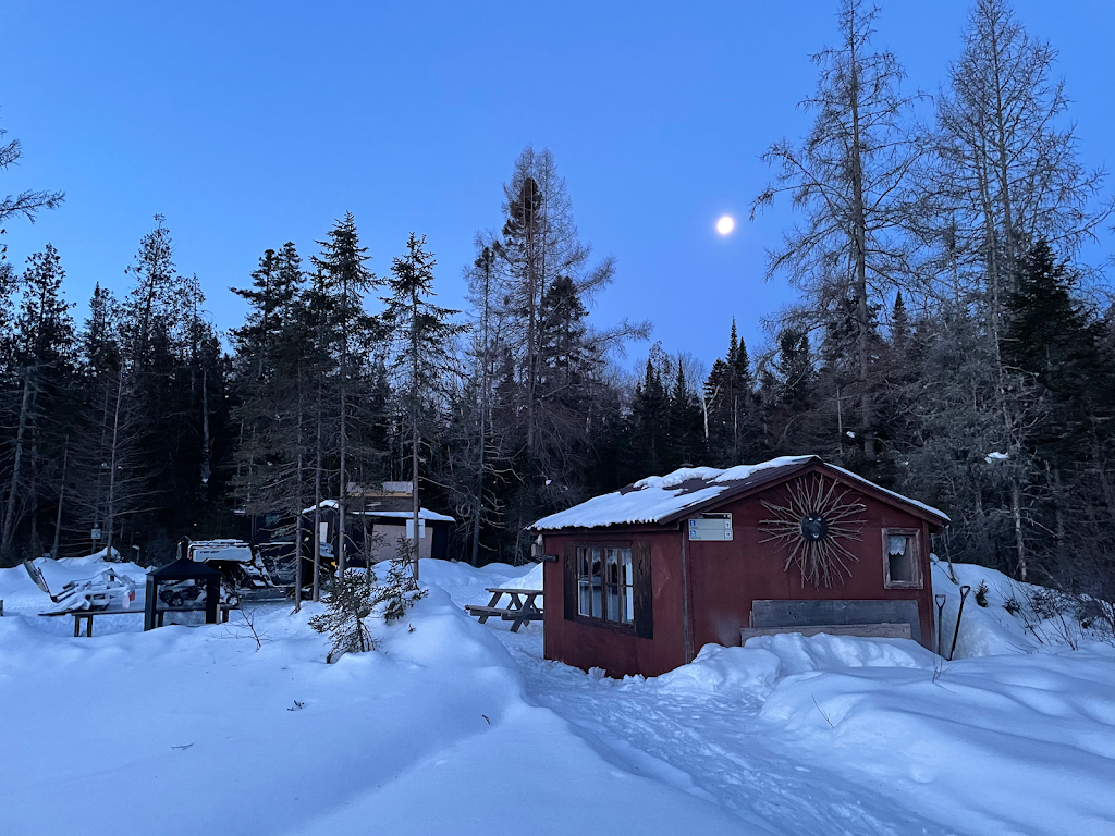 Ski de fond et raquette Estérel (Hors Limite) | Av. dAnvers, Estérel, QC J0T 1E0, Canada | Phone: (450) 822-8687