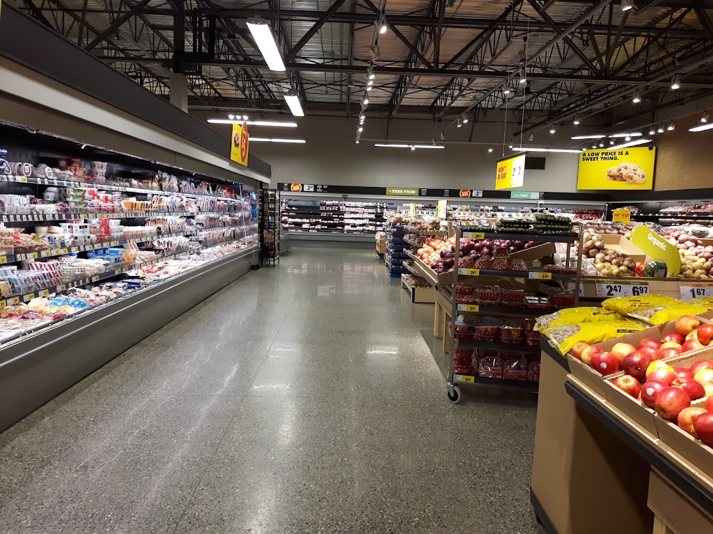 Rays No Frills | 34249 Marshall Rd, Abbotsford, BC V2S 1L8, Canada | Phone: (866) 987-6453