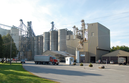 Hensall Co-op Clinton | 60 Irwin St, Clinton, ON N0M 1L0, Canada | Phone: (519) 482-3438