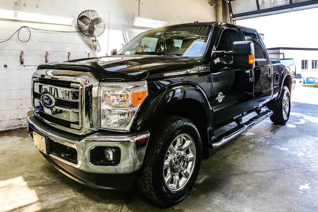 Spotless Auto Detailing Center | 291 Speers Rd, Oakville, ON L6K 2G1, Canada | Phone: (905) 339-0303