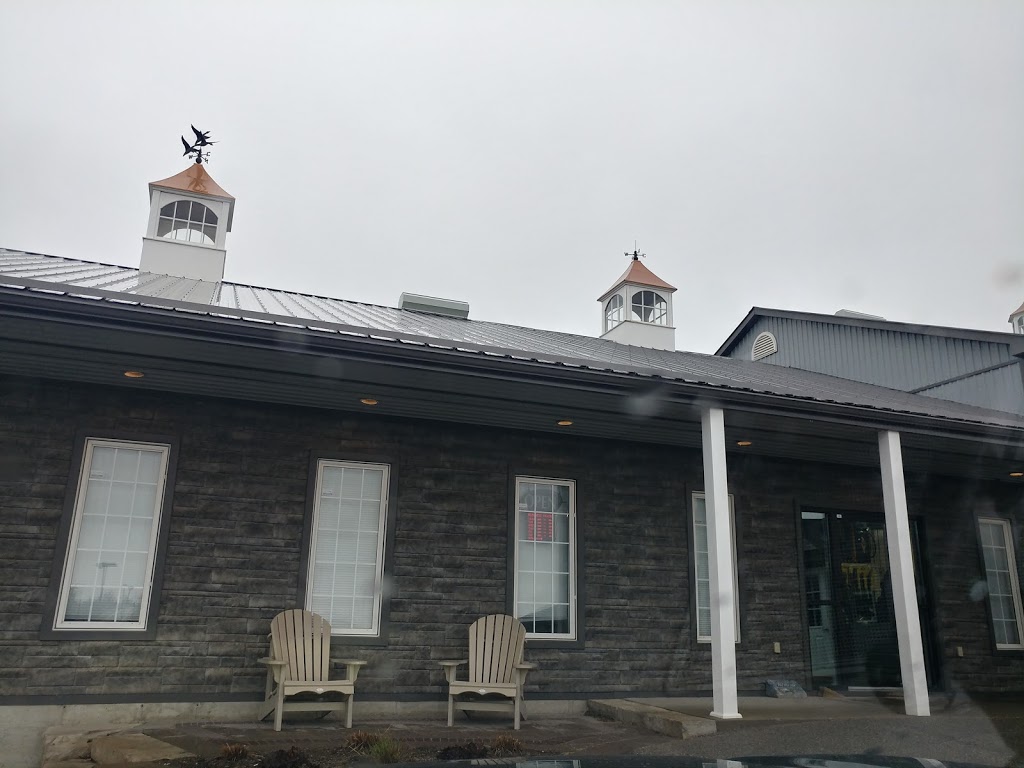 Windmill Truck Caps | 6899 Wellington Rd 7, Elora, ON N0B 1S0, Canada | Phone: (519) 846-2345