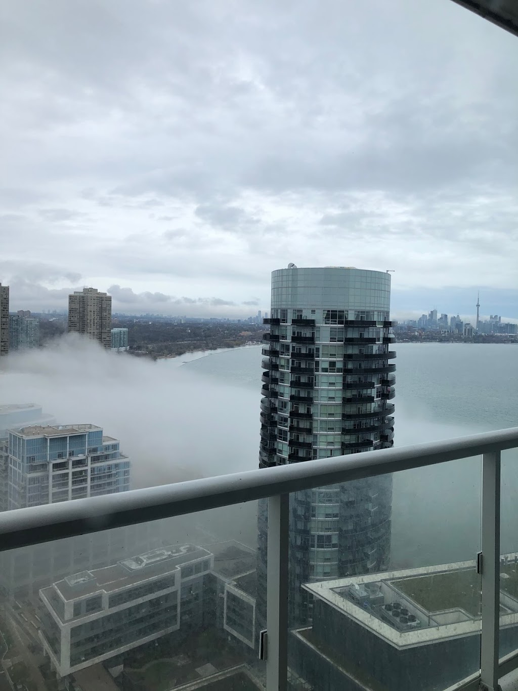 ETOBICOKE-CONDOS.COM | Condos For Sale Etobicoke | 2183 Lake Shore Blvd W, Etobicoke, ON M8V 1A1, Canada | Phone: (647) 933-0176