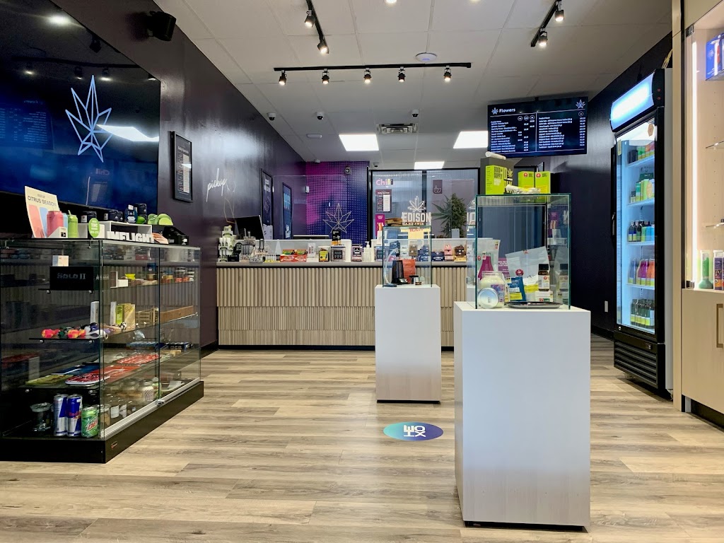 ShinyBud Cannabis Co. 444 Dundas East | 444 Dundas St E, Belleville, ON K8N 1E9, Canada | Phone: (613) 779-6262