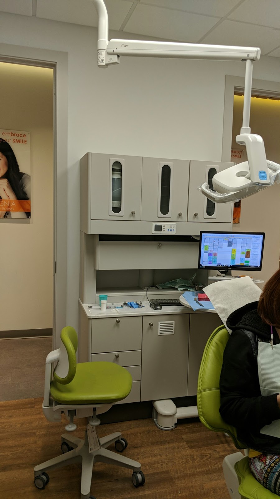 Apollo Dental Centre | 160, 3650 Westwinds Drive Northeast, Calgary, AB T3J 0W9, Canada | Phone: (403) 719-3232