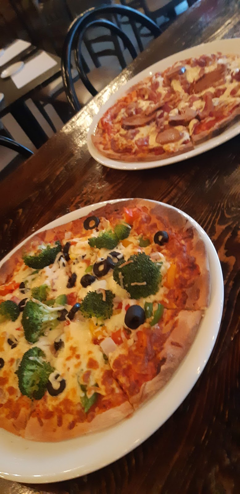 Brasserie La Ripaille | 358 Rue Notre-Dame, Repentigny, QC J6A 2S5, Canada | Phone: (450) 581-8100