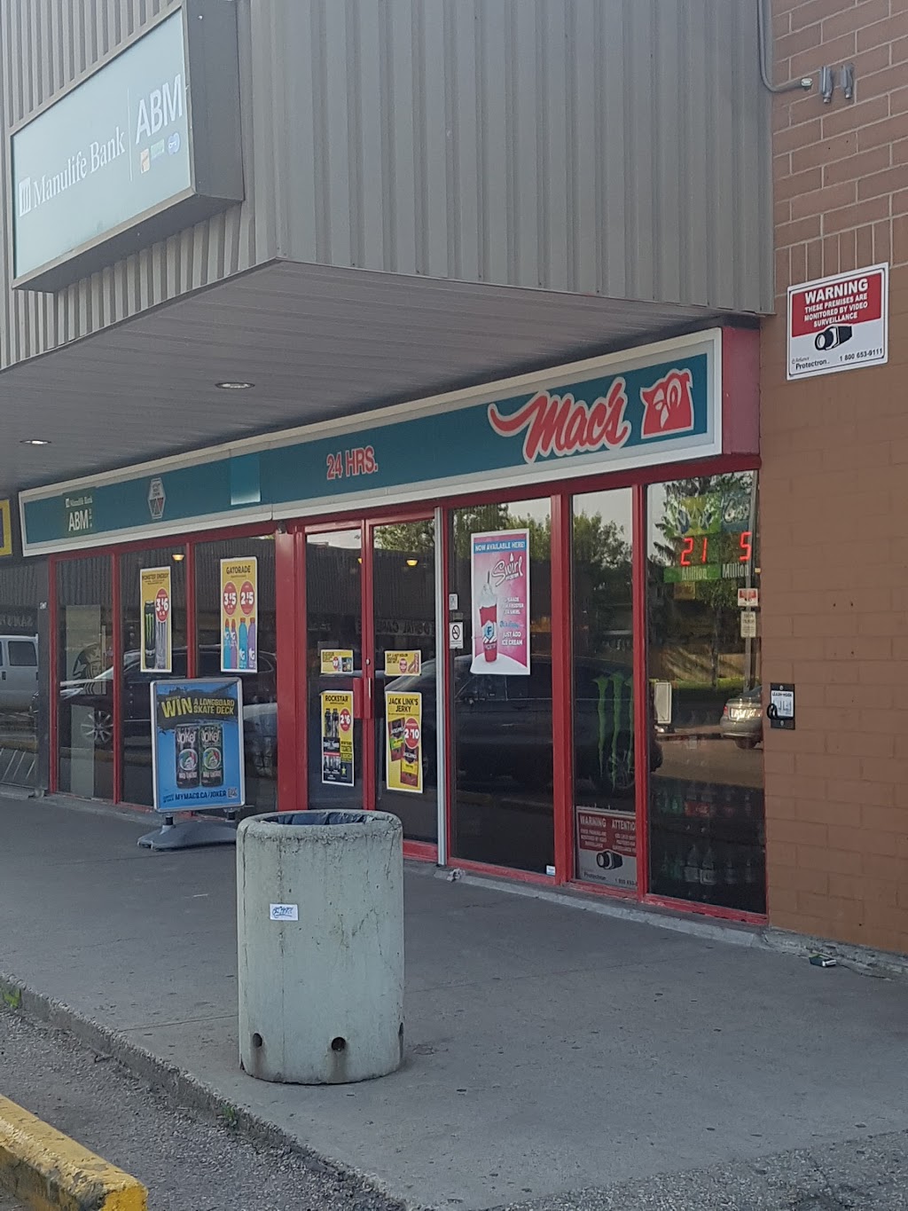 Circle K | 18208 89 Ave NW, Edmonton, AB T5T 2K6, Canada | Phone: (780) 487-6944