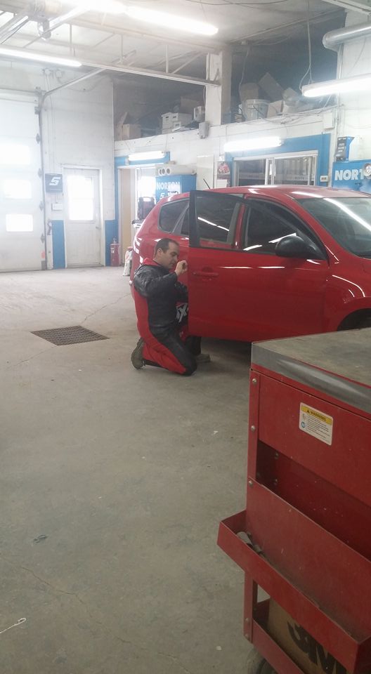 Carrosserie Marco Jacques Inc | 4321 Boulevard Frontenac E, Thetford Mines, QC G6H 4G3, Canada | Phone: (418) 332-4555