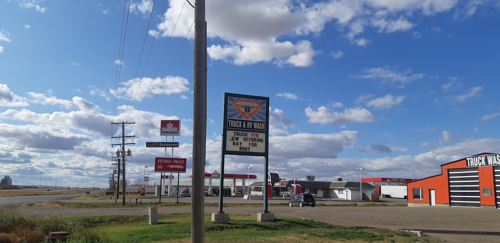 Super B Truck & RV Wash Ltd | N Service Rd, Moose Jaw, SK S0H 0N0, Canada | Phone: (306) 691-6617