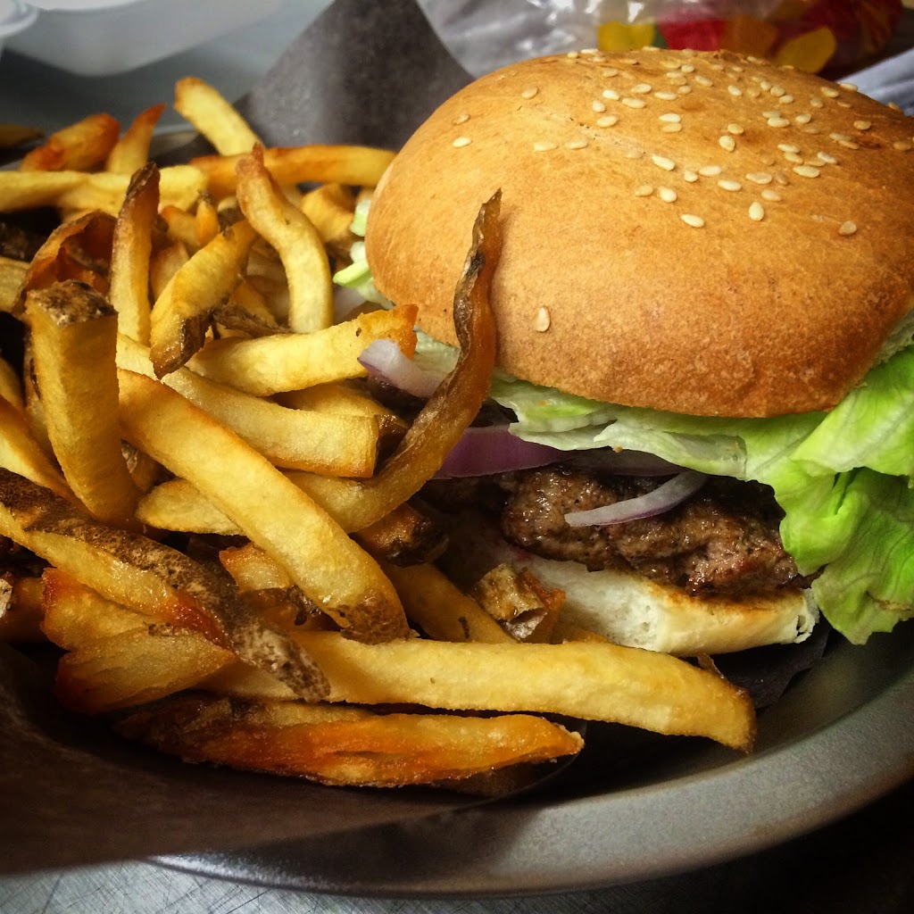 Port Perry Smokehouse | 1821 Scugog St, Port Perry, ON L9L 1J4, Canada | Phone: (905) 985-7813