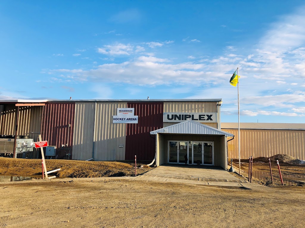 Elrose Uniplex Hockey & Curling Rink | 100 5 Ave W, Elrose, SK S0L 0Z0, Canada | Phone: (306) 378-2277