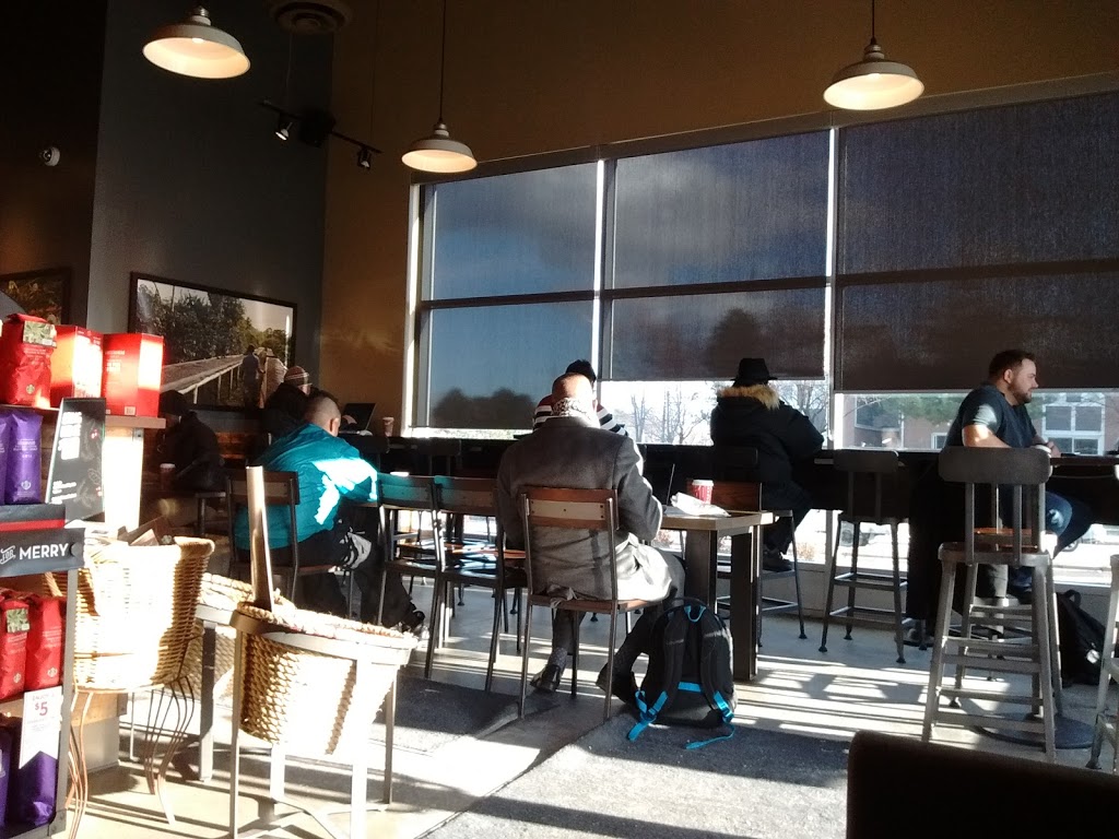 Starbucks | 2116 Burnhamthorpe Rd W Unit C3, Mississauga, ON L5L 5Z5, Canada | Phone: (905) 607-5348