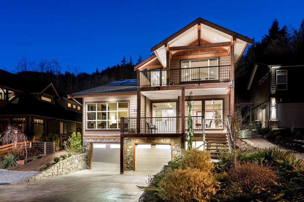 Carsten Arnold Architectural & Interiors Photographer | 45404 Spruce Dr, Chilliwack, BC V2R 3V3, Canada | Phone: (604) 219-0920
