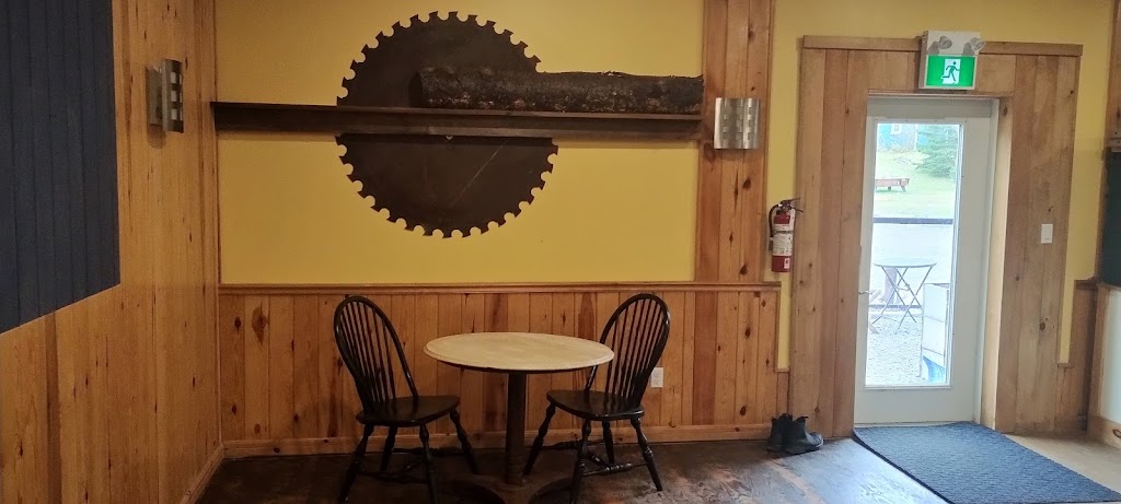 Croswells Mercantile | 62 George St, Ahmic Harbour, ON P0A 1A0, Canada | Phone: (705) 358-1192