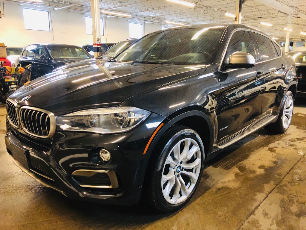 Eknoor Auto Sales | 1680 Sismet Rd, Mississauga, ON L4W 1R4, Canada | Phone: (888) 472-6551