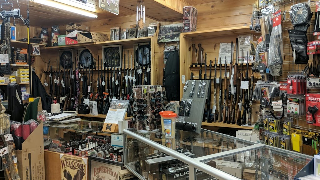 Dépanneur L. Gauvin | 486 Rue Bostonnais, La Tuque, QC G9X 2H1, Canada | Phone: (819) 523-5838