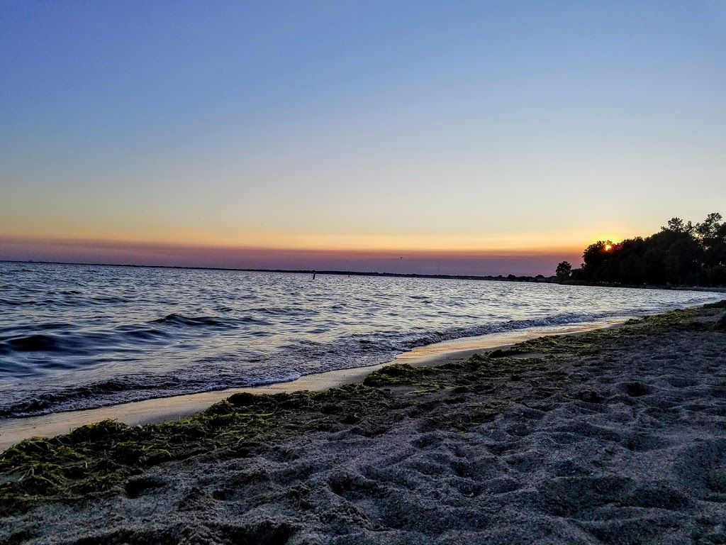 Lake St. Clair Metropark | 31300 Metro Pkwy, Harrison Charter Township, MI 48045, USA | Phone: (586) 463-4581