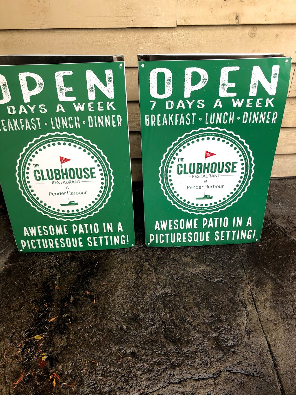 Clubhouse Restaurant | 13823 Sunshine Coast Hwy, Madeira Park, BC V0N 2H0, Canada | Phone: (604) 883-9542