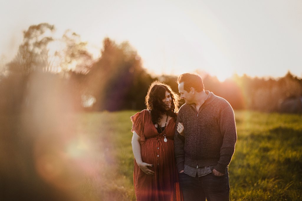 Rachelle Rousseau Photography | 31 Mechanic St #203, Paris, ON N3L 1K1, Canada | Phone: (905) 630-4707