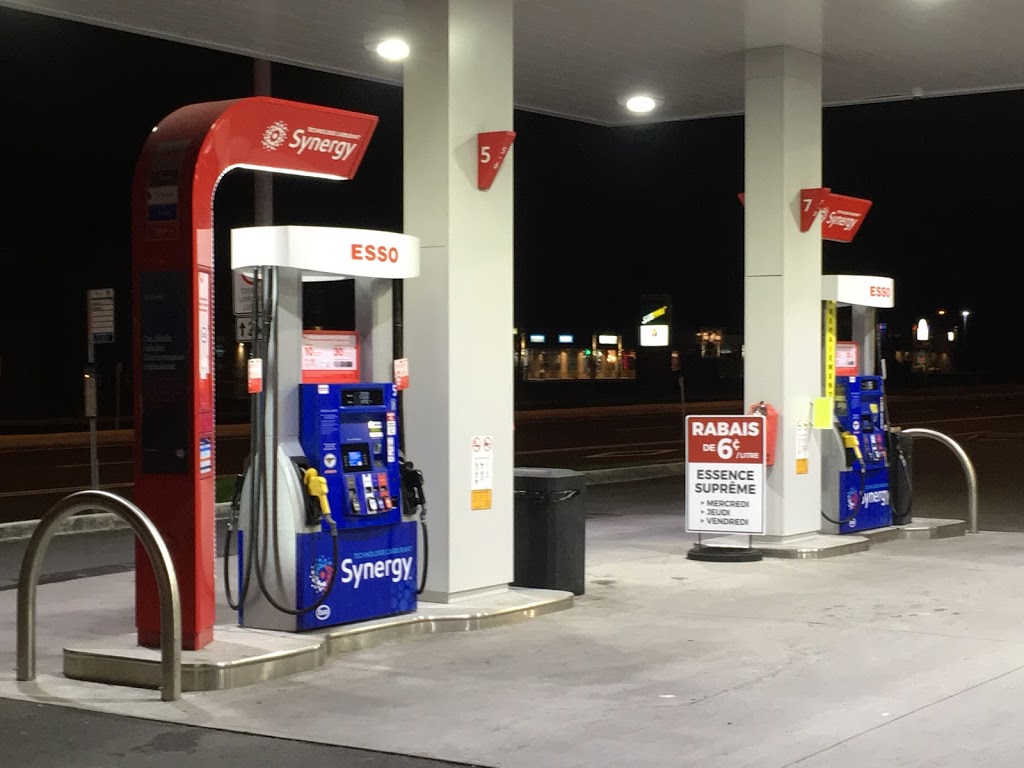 Esso | 1785 Route des Rivières, Saint-Nicolas, QC G7A 1C8, Canada | Phone: (418) 831-1623