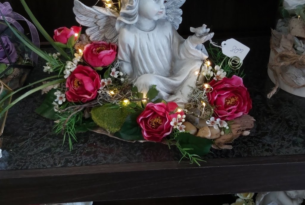 Annet Fleuriste | 859 Boulevard Ouellet, Thetford Mines, QC G6G 6H1, Canada | Phone: (418) 335-3449