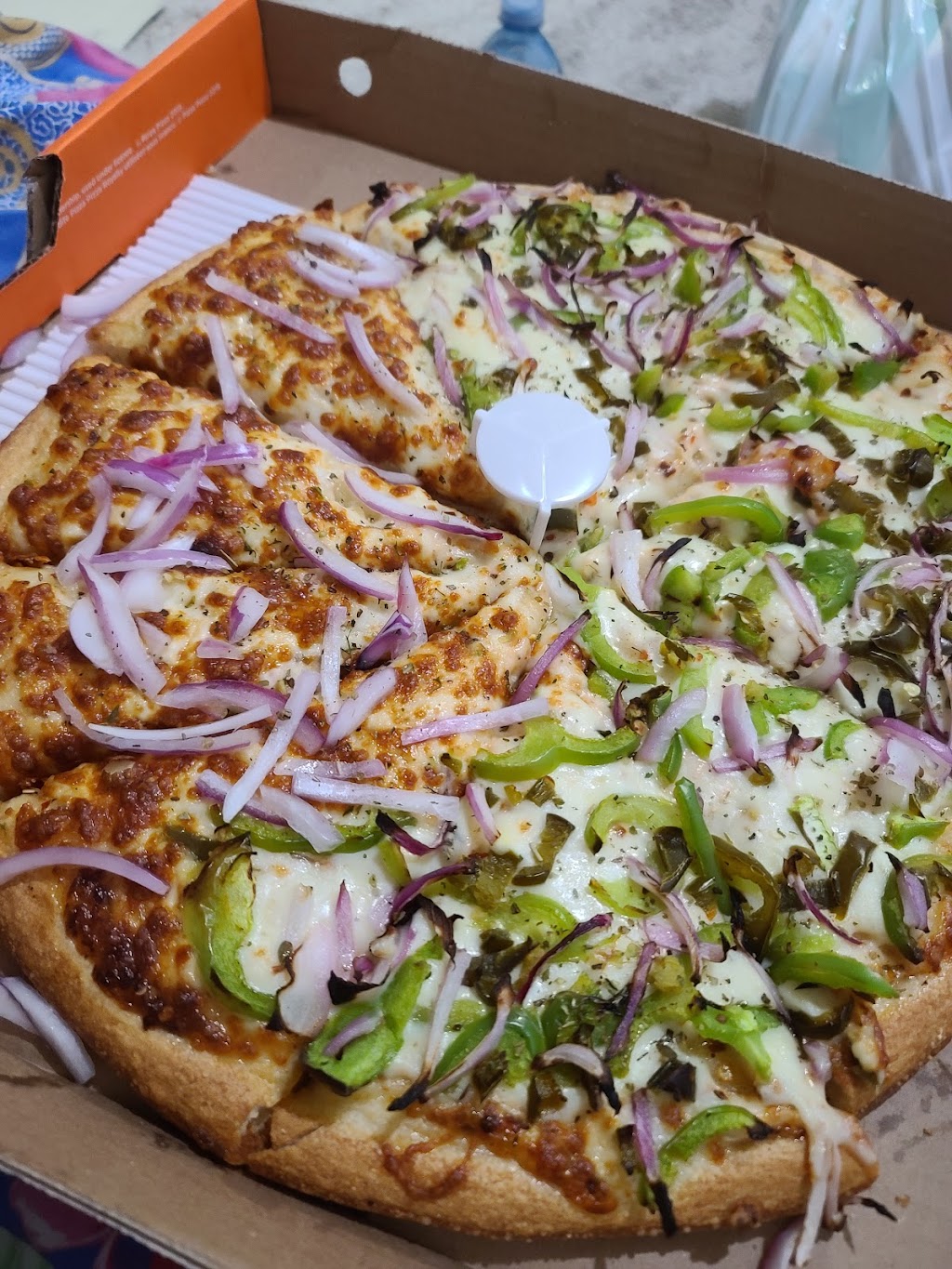 Pizza Pizza | 2230 McPhillips St, Winnipeg, MB R2V 3C8, Canada | Phone: (204) 957-1111
