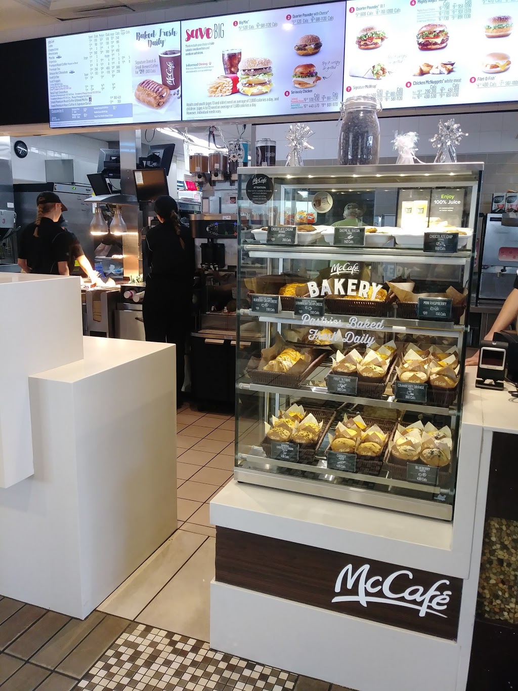 McDonalds | 670 King St E, Gananoque, ON K7G 1H3, Canada | Phone: (613) 382-4466