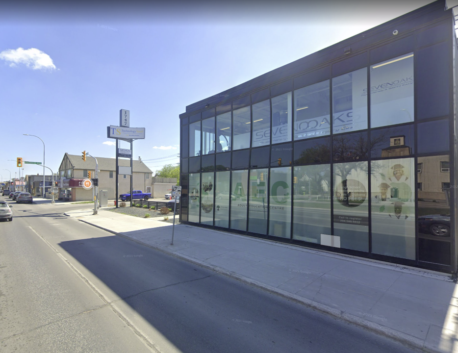 Seven Oaks Physiotherapy & Sports Injury Clinic | 1747 Main St #201, Winnipeg, MB R2V 1Z6, Canada | Phone: (204) 334-4359