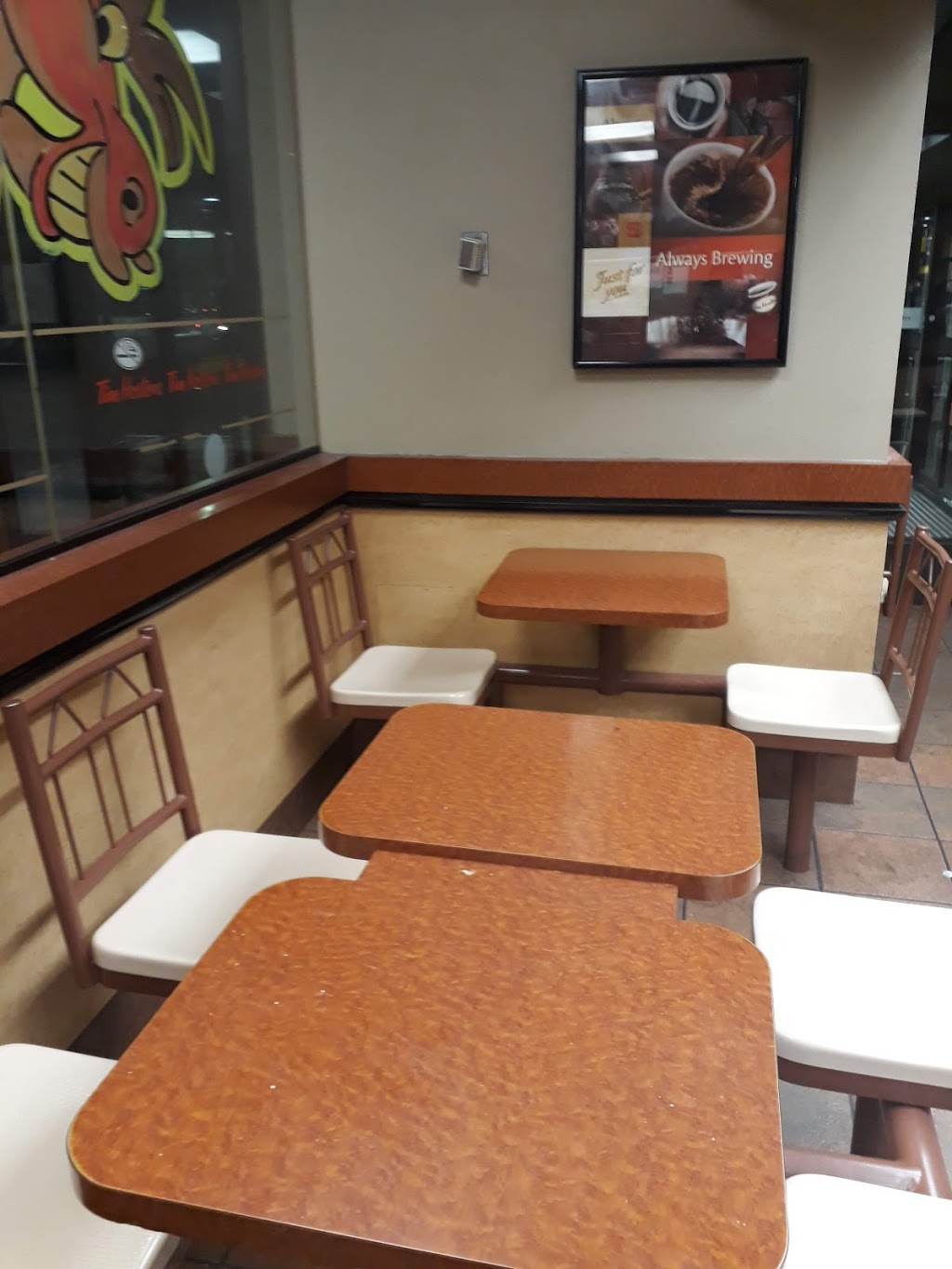 Tim Hortons | 2016 Airport Road Ne #201ac, Calgary, AB T2E 6W5, Canada | Phone: (403) 221-1786