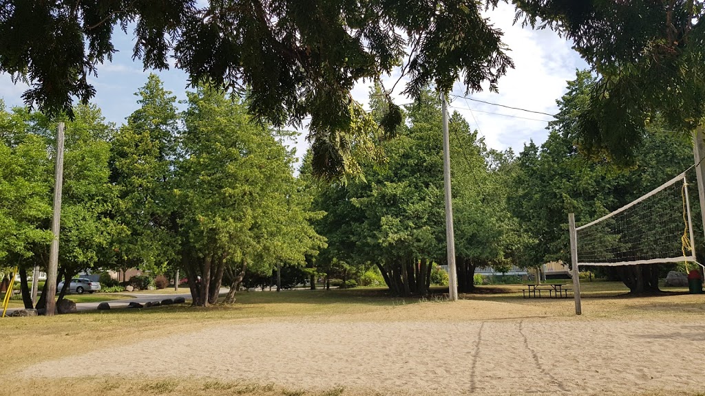 Sunset Point Park | Pretty River Pkwy, Collingwood, ON L9Y 1C4, Canada