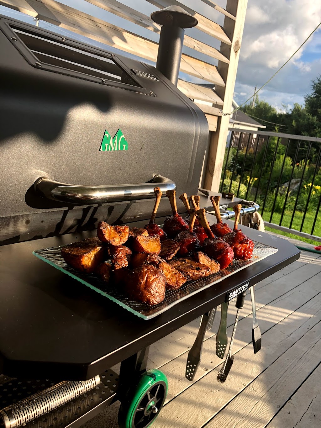 AJ BBQ Mobile inc. | 1091 Rue Julien Jacob, Trois-Rivières, QC G8T 8R3, Canada | Phone: (819) 807-6159