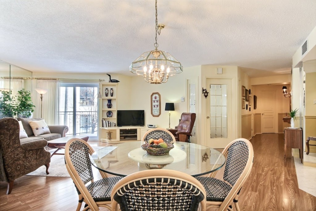 Sylvie Ducharme Courtier immobilier Remax Extra | 255 Rue Guillaume Cheval, Mont-Saint-Hilaire, QC J3H 6H9, Canada | Phone: (514) 217-8650