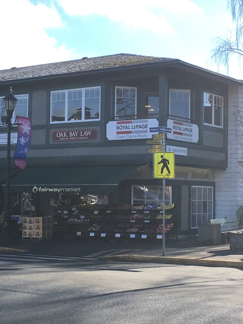 Properties In Victoria Professionals - The Real Estate Team You  | 2541 Estevan Ave, Victoria, BC V8R 2S6, Canada | Phone: (250) 920-7000