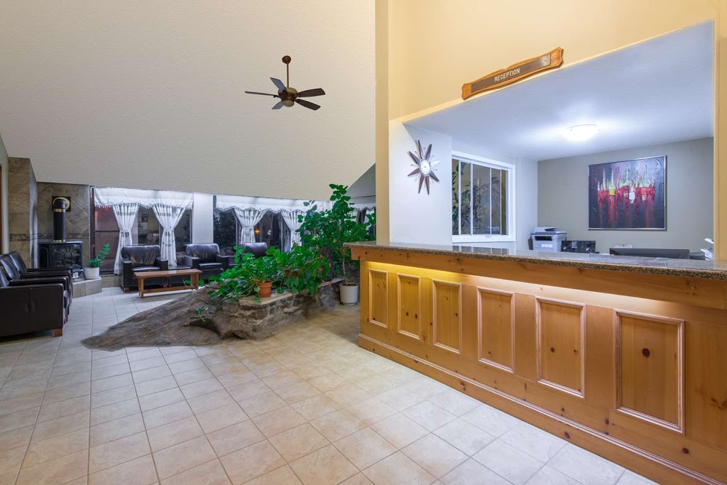 Howard Johnson by Wyndham Gravenhurst | 1165 Muskoka Rd S, Gravenhurst, ON P1P 1K6, Canada | Phone: (705) 687-7707