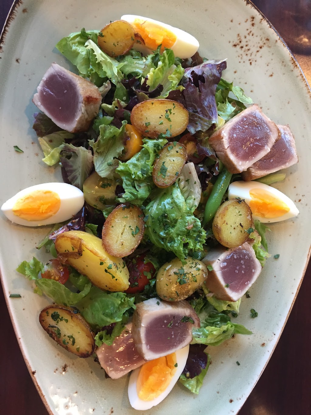 Capital Grill and Bar | 3116 Roblin Blvd, Winnipeg, MB R3R 0C1, Canada | Phone: (204) 615-3116