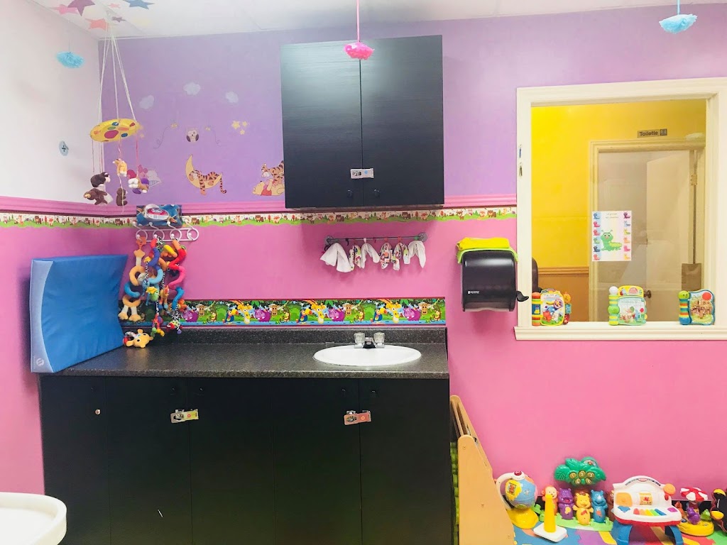 Nursery Educational Lacadémie Royale | 7055 Rue Jarry E, Anjou, QC H1J 1G3, Canada | Phone: (514) 353-4771