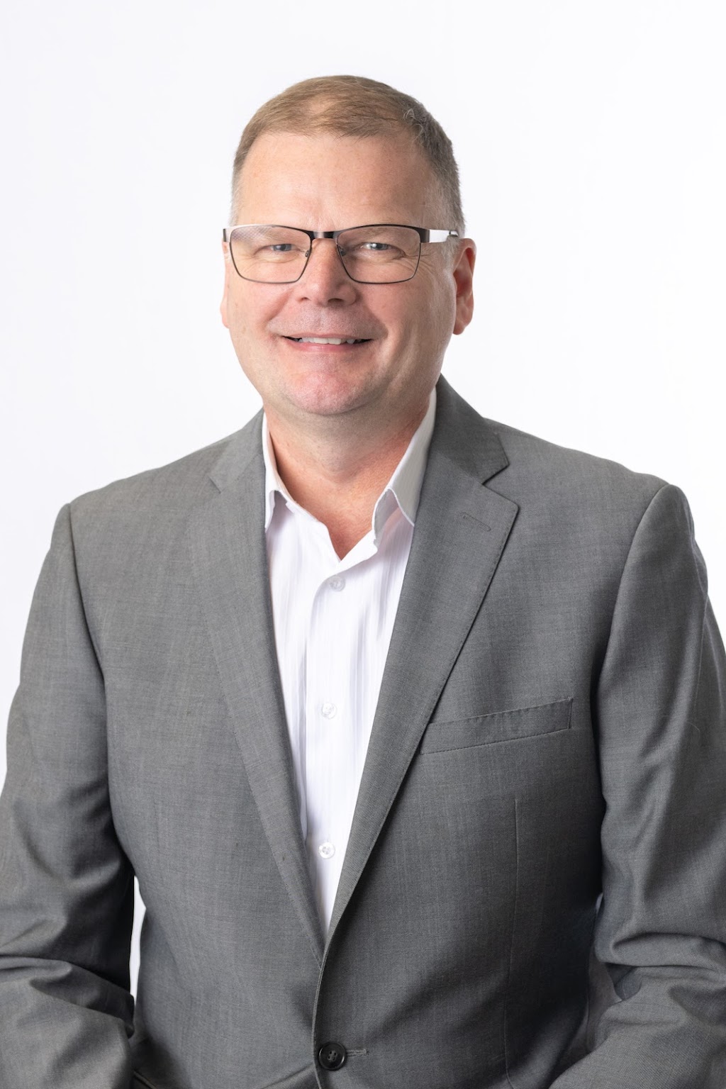 Larry Kuepfer Real Estate | 44 Arthur St E, Harriston, ON N0G 1Z0, Canada | Phone: (226) 885-0187