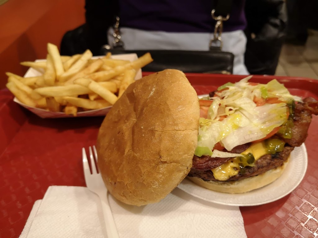 John Anderson Charcoal Broil Hamburgers | 1069 Dundas St W, Mississauga, ON L5C 1C3, Canada | Phone: (905) 276-8752