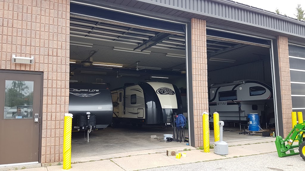Platinum RV | 1 Shamrock Rd, Erin, ON N0B 1T0, Canada | Phone: (877) 847-8843