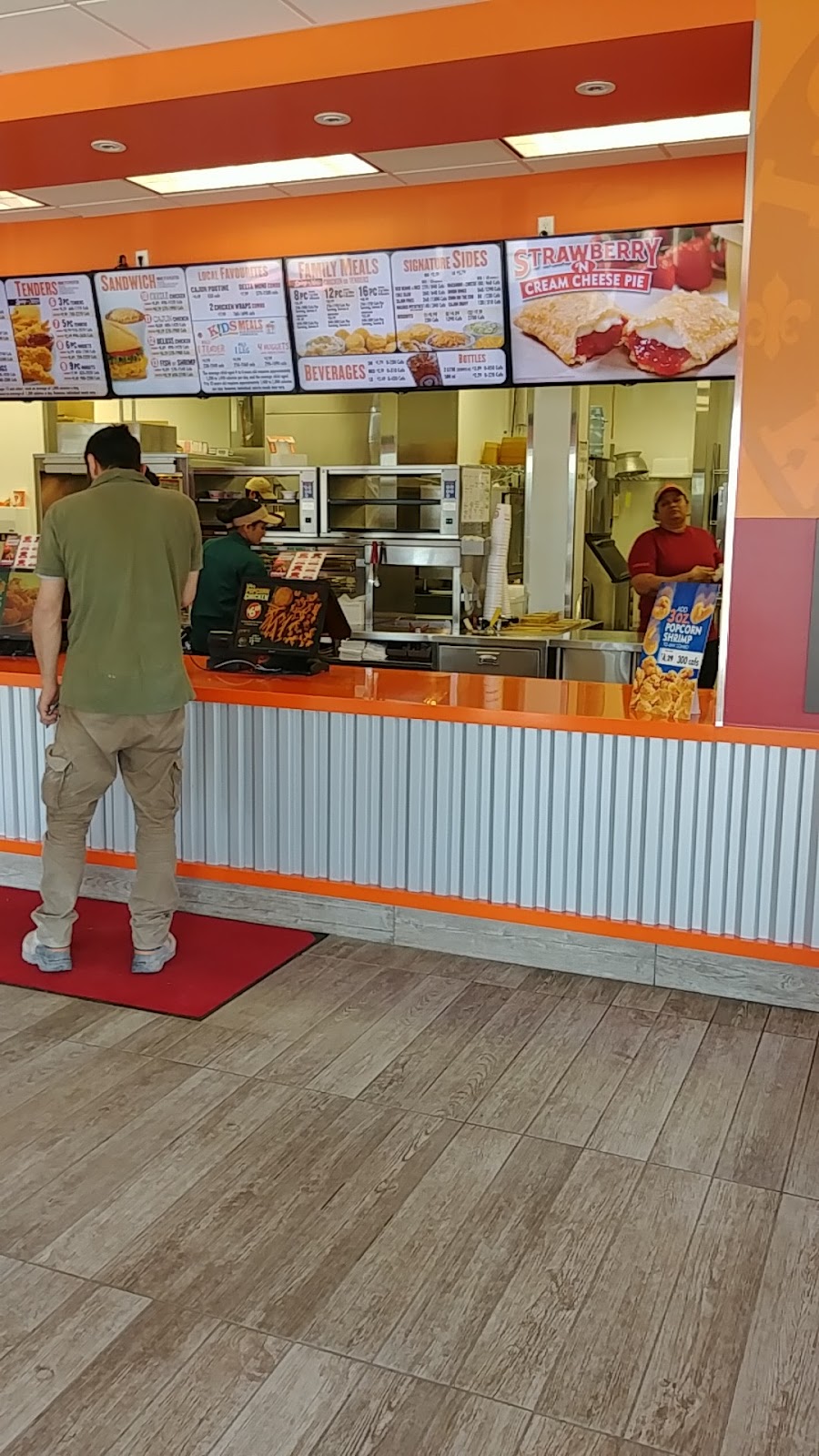 Popeyes Chicken | 5402 Main St, Whitchurch-Stouffville, ON L4A 1H3, Canada | Phone: (905) 591-6003
