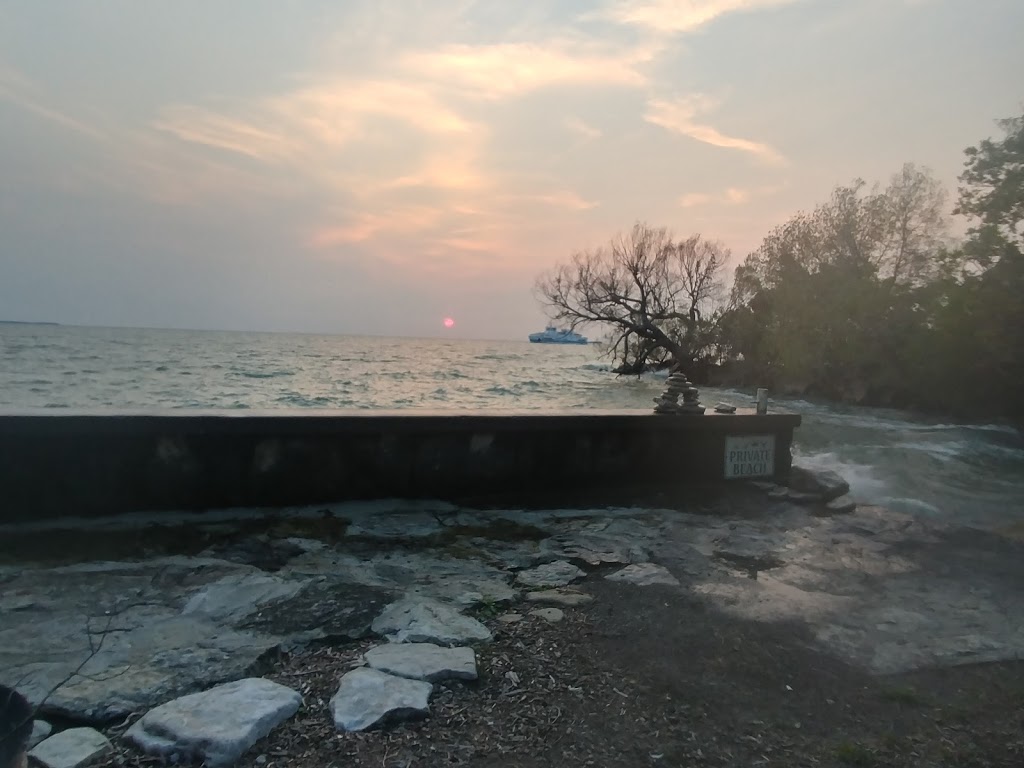 The Gathering Place B&B | 933 W Shore Rd, Pelee Island, ON N0R 1M0, Canada | Phone: (226) 602-5395