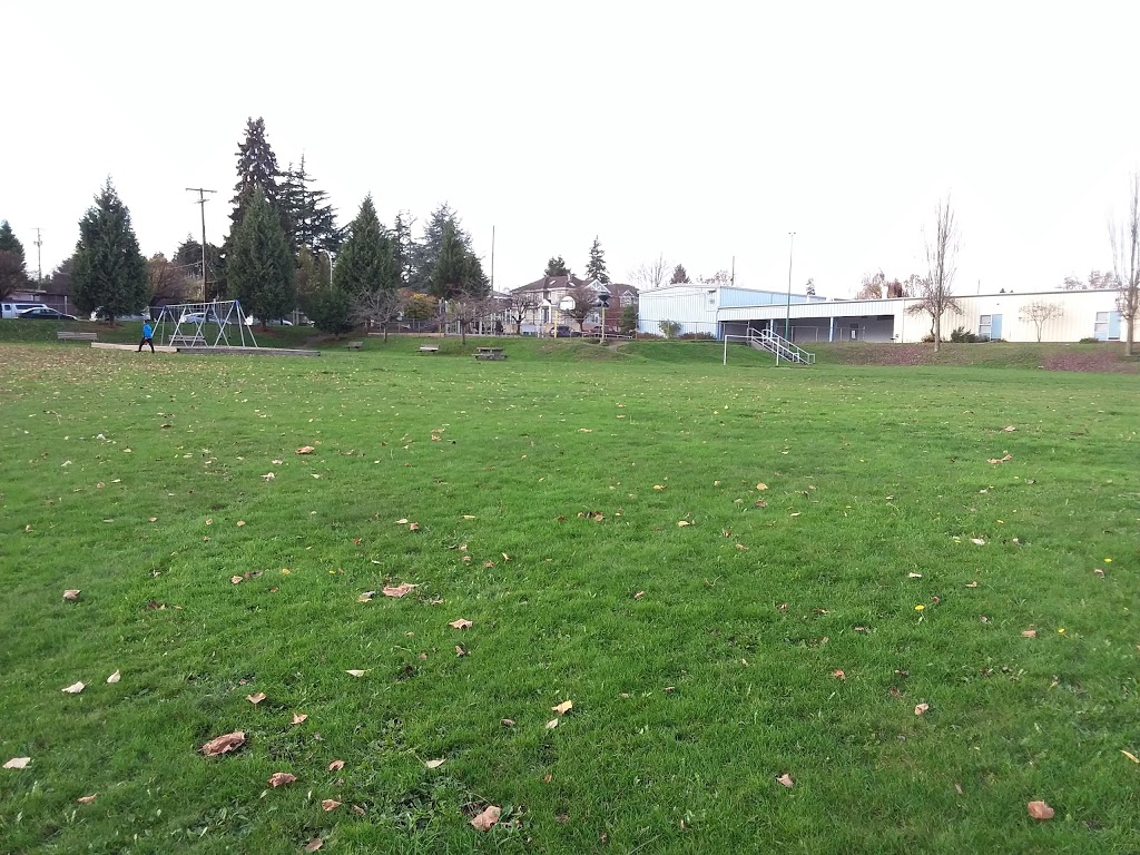 Ash Park | 8288 Ash St, Vancouver, BC V6P 3L9, Canada | Phone: (604) 873-7000