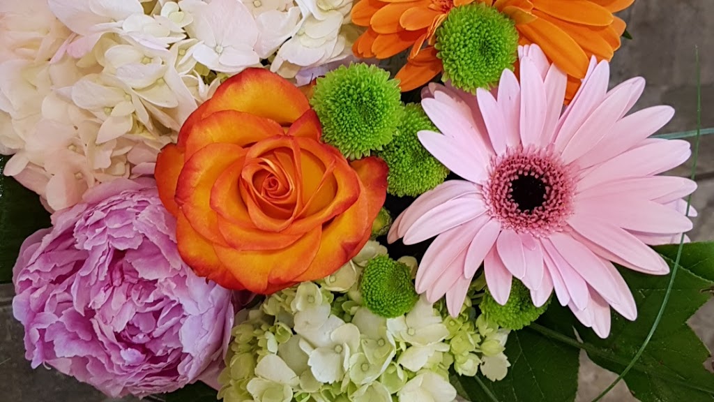 Fleuriste Panier De Fleurs | 2948 Ch Sainte-Marie, Mascouche, QC J7K 1N7, Canada | Phone: (450) 474-2092