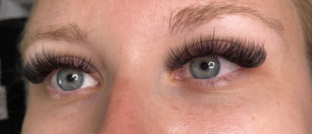 A Good Lashing | 240 Peach Tree Blvd, St Thomas, ON N5R 0J4, Canada | Phone: (519) 709-8833