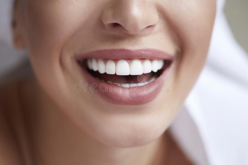 Pierre Arbour Dentiste | 4915 Rue de Salaberry Suite 100, Montréal, QC H4J 1H8, Canada | Phone: (514) 336-6339